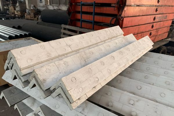 陶瓷防磨瓦生产厂家 陶瓷防磨瓦生产厂家