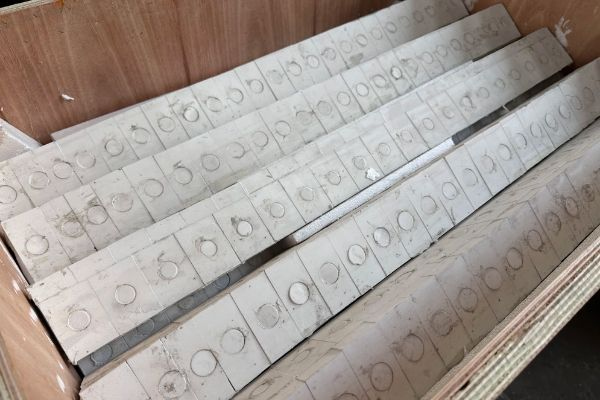 陶瓷防磨瓦生产厂家 陶瓷防磨瓦生产厂家